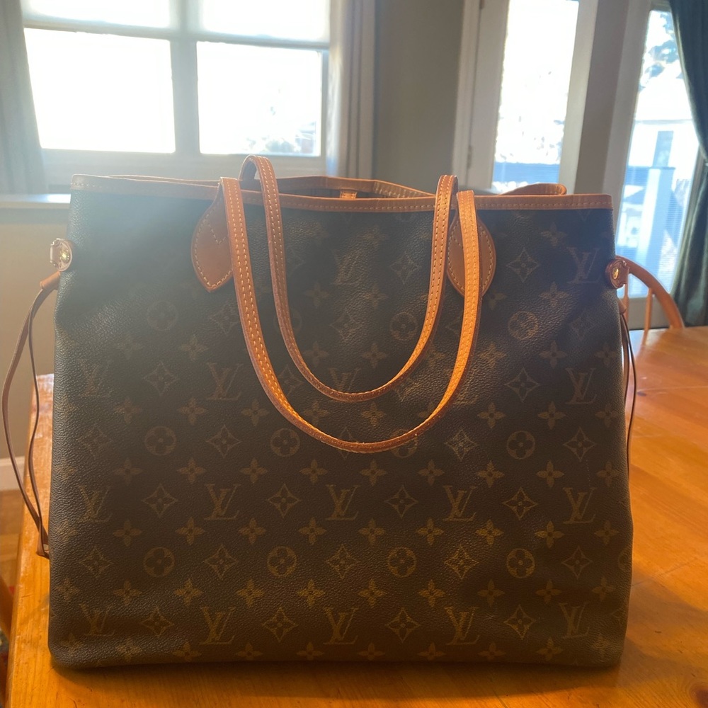 Louis Vuitton Tote Bag